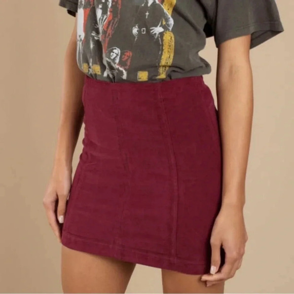 Free People Modern Femme Corduroy Mini Skirt New sz 10 Mulberry Color - Picture 2 of 11